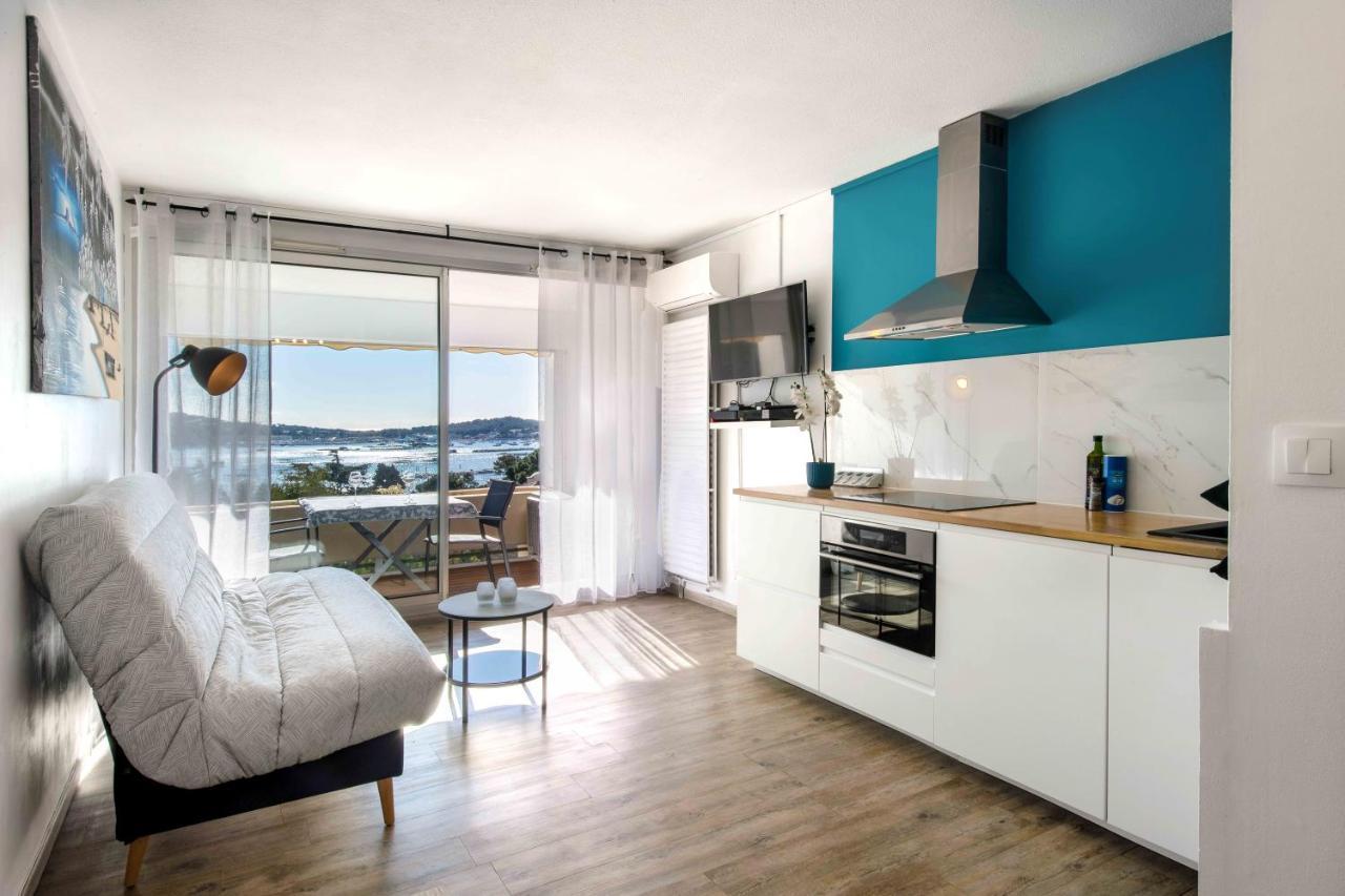 Studio Avec Vue Mer Et Terrasse La Seyne-sur-Mer Ngoại thất bức ảnh
